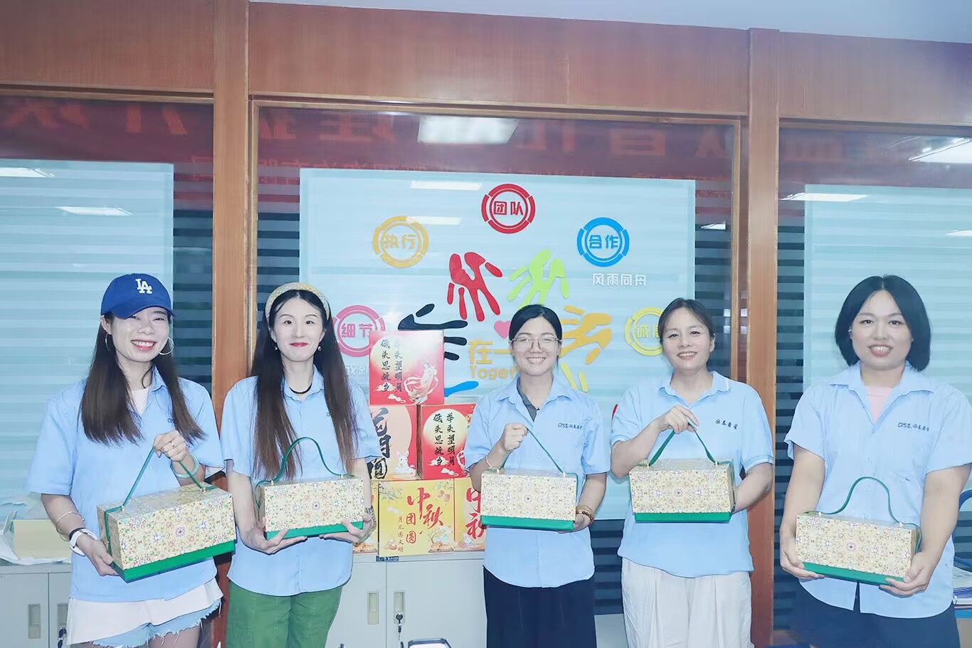 1758612925752875.png 01.png